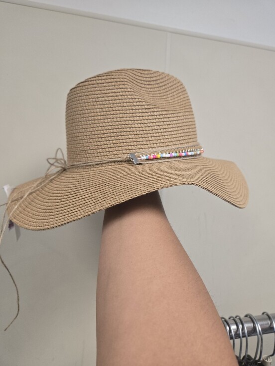 Accessories - Classic Women's Straw Sun Hat with Colorful Bead Trim